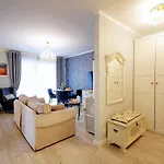 Apartmán Miodowy Dom Exspanse 2 Lub 3 Z Tarasem I Parkingiem *
