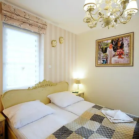 Apartment Miodowy Dom Exspanse 2 Lub 3 Z Tarasem I Parkingiem *