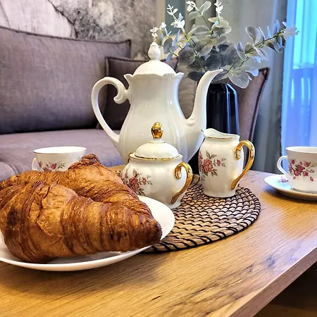 Miodowy Dom Exspanse 2 Lub 3 Z Tarasem I Parkingiem Kolobrzeg