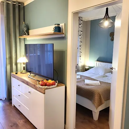 Miodowy Dom Exspanse 2 Lub 3 Z Tarasem I Parkingiem Apartment Kolberg