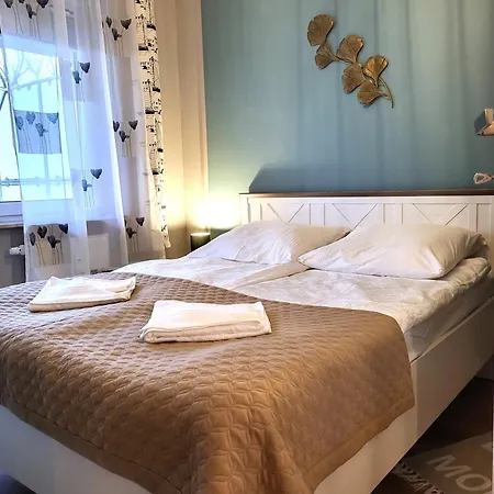 Apartment Miodowy Dom Exspanse 2 Lub 3 Z Tarasem I Parkingiem