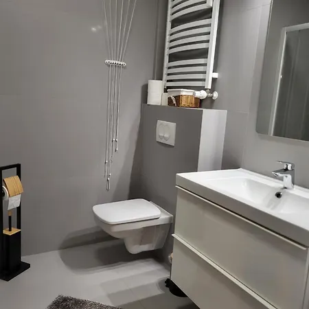 Miodowy Dom Exspanse 2 Lub 3 Z Tarasem I Parkingiem * Kolberg